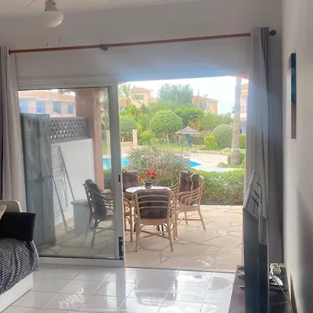 Bestbeach Regina Gardens Quiet Terrasa Διαμέρισμα Πάφος