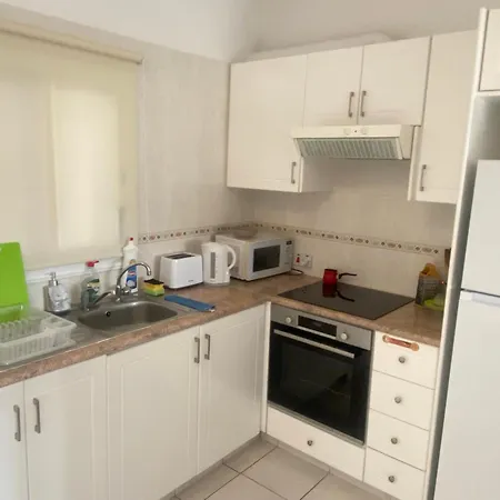 Bestbeach Regina Gardens Quiet Terrasa Διαμέρισμα *